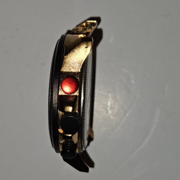 CURREN Chronograph Men’s Watch – Black & Gold Sport Style - Picture 10 of 16